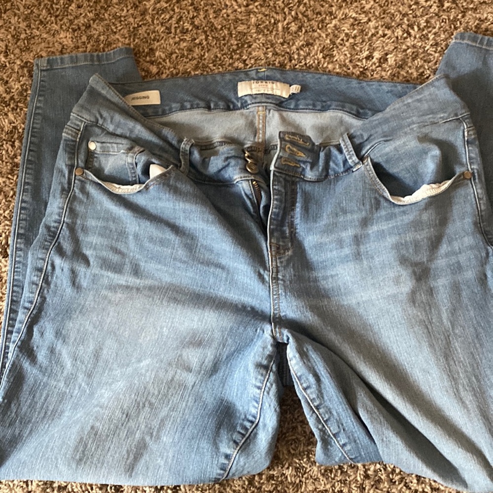 Torrid begging size 22 Tall